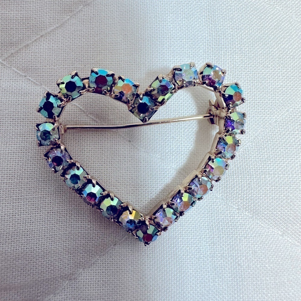 Vintage Heart Shape Rhinestones Brooch Pin Lapel